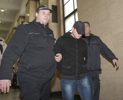 Радослав Колев избяга със съкилийника си на 3 април