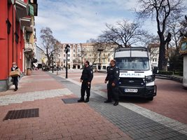 Полицаите тръгват още по-масирано да глобяват.