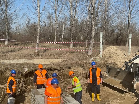 За месец трите кладеница са направени, както обещаха изпълнителите.