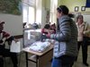 Проверяват сигнал за член на РИК във Враца, агитирал в полза на кандидат депутат