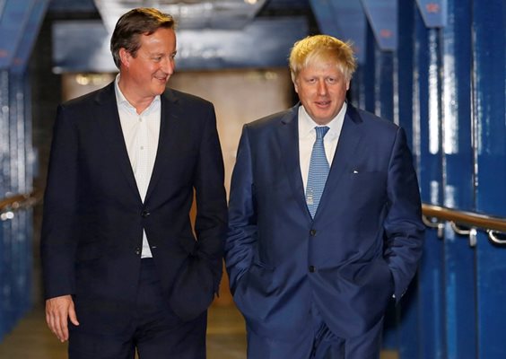 Борис Джонсън е спряган за фаворит да наследи премиера Дейвид Камерън след референдума.