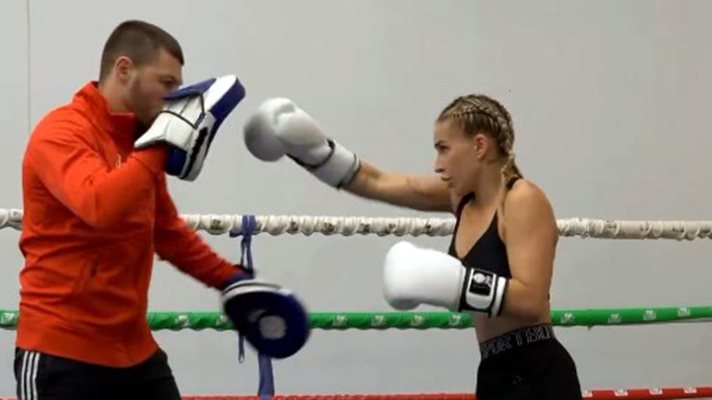 Елизабет Василева от "Игри на волята" стана боксьорка