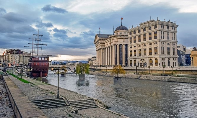 Откриват новия културен център на България в Скопие ден след атаката в Охрид