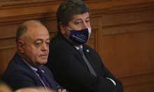 Валят оставки: Атанас Атанасов също се оттегли като лидер на ДСБ