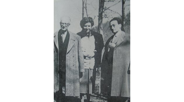 Димитър Талев, Надежда и Емилиян Станеви на разходка из Витоша през 1961 г.