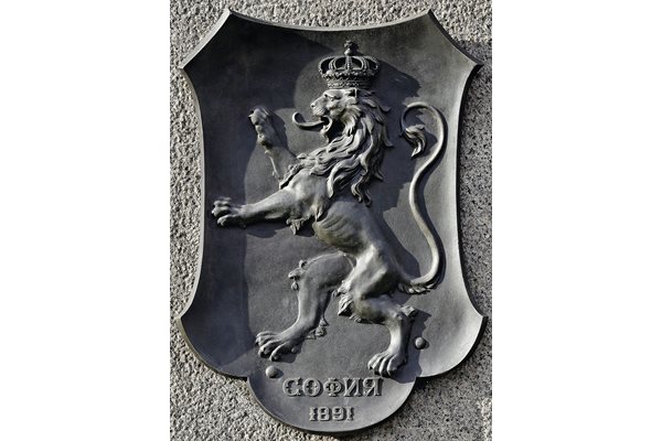Лъвът като символ в софийската архитектура и в обектива на Деси Кулелиева