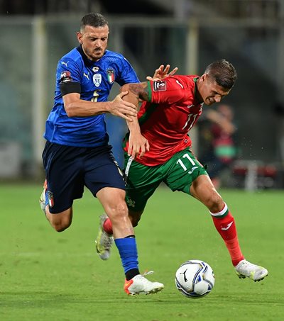 Миналия септември България игра с европейския първенец Италия, а през март среща световния вицешампион Хърватия. СНИМКА: РОЙТЕРС