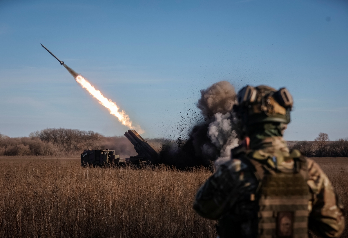 Руската армия твърди, че е напреднала след ожесточени боеве в Донбас