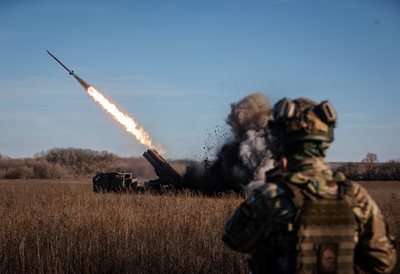 Руската армия твърди, че е напреднала след ожесточени боеве в Донбас