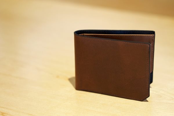 Петокласник от Бургас намери изгубен портфейл и го върна на собственика му