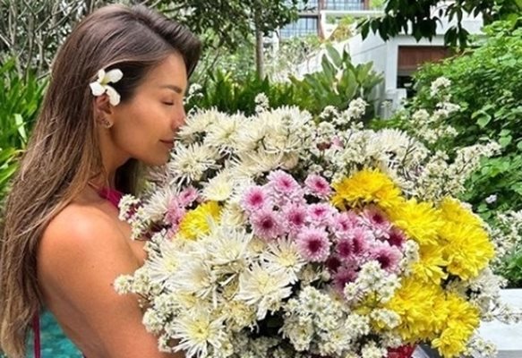 Александра Богданска на рождения си ден в Тайланд СНИМКА: Инстаграм/Официален профил