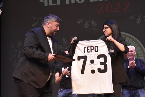 Актьорът Герасим Георгиев-Геро получи екип на "Локо".