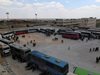 След 48-часова блокада продължава евакуацията на цивилни в Сирия

