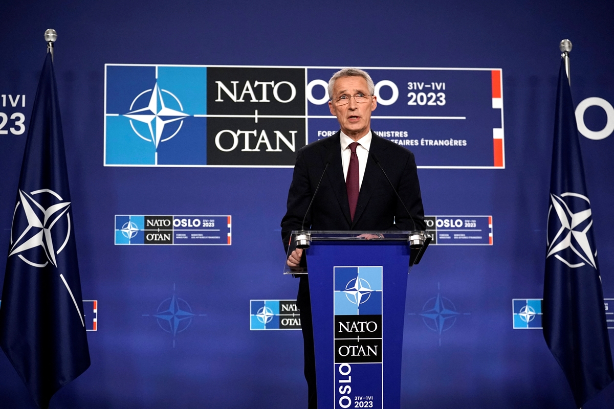 Йенс Столтенберг: Русия няма право на вето върху разширяването на НАТО