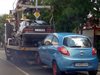 Паяк отнесе две коли наведнъж в София (снимки)