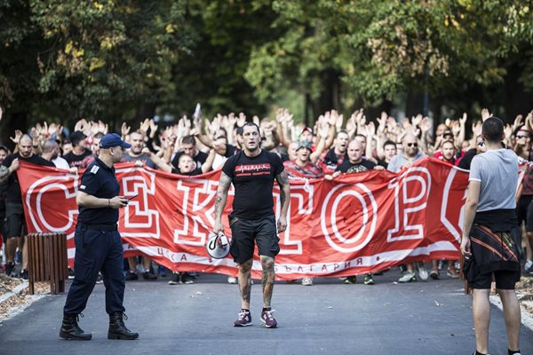 Водещите фенове на ЦСКА обмислят бъдещите си действия