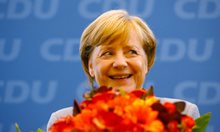 Меркел принудена на тройна коалиция, но много дясна