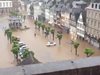Бури и наводнения във Франция: мъж се удави в автомобила си (Видео)