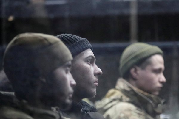 Украински войници в "Азовстал" СНИМКА: Ройтерс