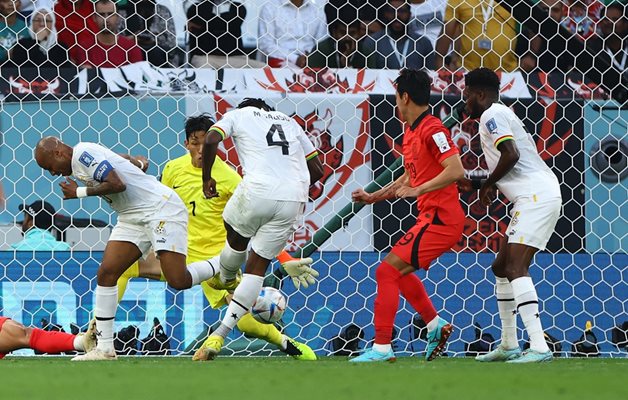 От нашия човек в Катар: Гана води с 2:0 срещу корейците на почивката