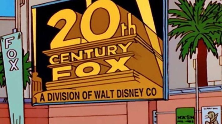 Преди 20 г. сем. Симпсън показва известния надпис на “Фокс”, но отдолу пише, че компанията е част от “Дисни”.