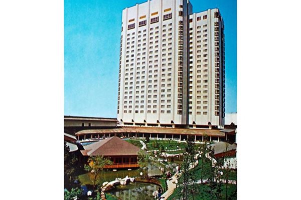 Хотел "Витоша-Ню Отани", сниман през 80-те години на миналия век
