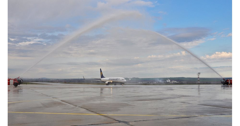 For første gang charter fra Nederland og vanlige flyvninger fra Riga til Burgas flyplass