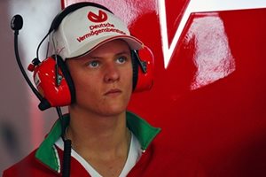 Синът на Шумахер си тръгва от Формула 1