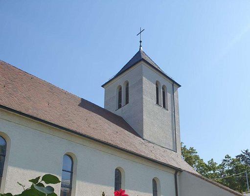 Църквата "Св. Бонифаций" в Щутгарт е строена през 30-те години на миналия век и има историческа стойност.