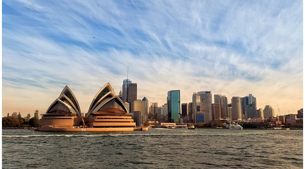 Австралия обвини трима мъже във внос на 750 кг синтетична дрога