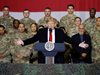 Тръмп посети неочакано американски войници в Афганистан (Снимки)