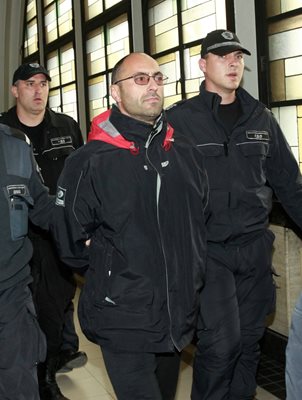 Владимир Пелов успя да избяга през главния вход на Централния софийски затвор