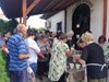 ГЕРБ раздаде агнешки курбан в пловдивски квартал (снимки)