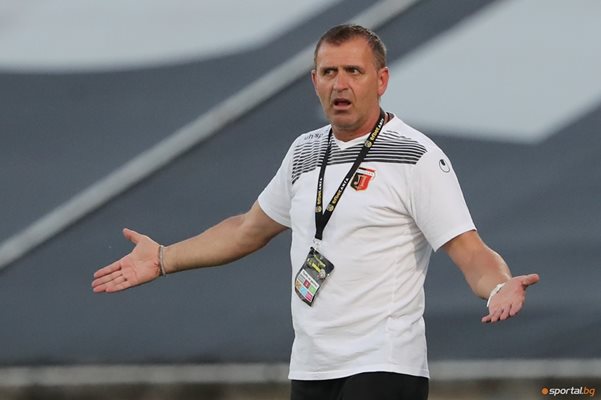 Бруно Акрапович обвини съдията за загубата от ЦСКА.