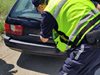 Полицаи, митничари, трудови инспектори проверяват наред на пътя Пазарджик-Пловдив