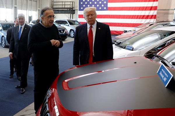 Маркионе се срещна с президента Доналд Тръмп в Детройт, за да обсъдят митата на европейските коли.