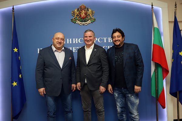 Красен Кралев се срещна с Горан Джокович СНИМКА: пресцентърът на спортното министерство