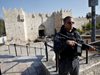 Палестинец прободе с нож трима израелци
в Ерусалим, застреляха го