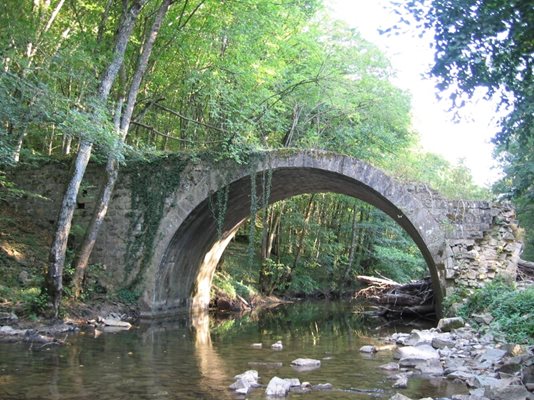 Реставрираният Вълчанов мост