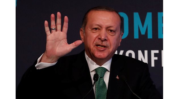 Осигуряват спешно донор за Наим Сюлейманоглу. Ердоган: Моля се на Аллах да се смили