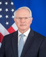 Посланикът на САЩ в Сърбия Кристофър Хил СНИМКА Посолство на САЩ в Сърбия
