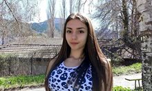19-годишната Анита вече е в Турция за трансплантация, баща й става донор. За дни събраха 180 000 лв. за операцията