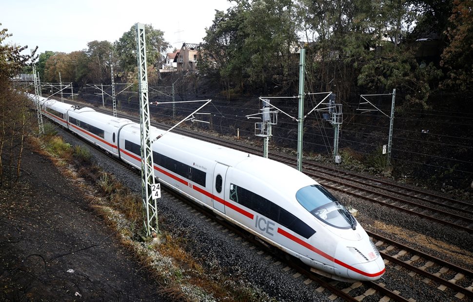 Бързи и модерни влакове заменят полетите на къси разстояния