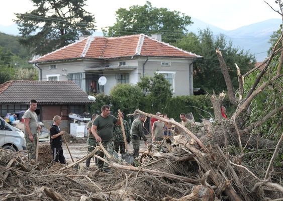 Екипът от следователи има дълъг опит с природните бедствия