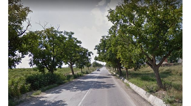 Пътят Карлово - Сопот СНИМКА: GoogleStreet View