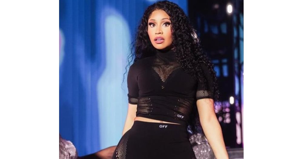 After her drug bust and live performance cancellation, Nicki Minaj apologizes to her followers