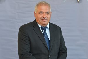 Пет пъти избиран кмет от Пловдивско се обърна с електрическо колело и загина в канавка