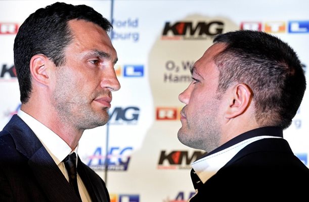 Кличко (вляво) обвини Пулев и шефовете му в "Зауерланд", че го атакуват психологически с постоянните коментари за допинг контрола.