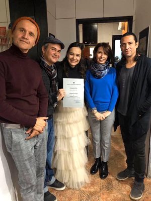 Искра Ангелова и екипът й с награда от СБЖ