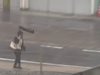 Тайфун удари Япония, трима души са ранени (Видео)